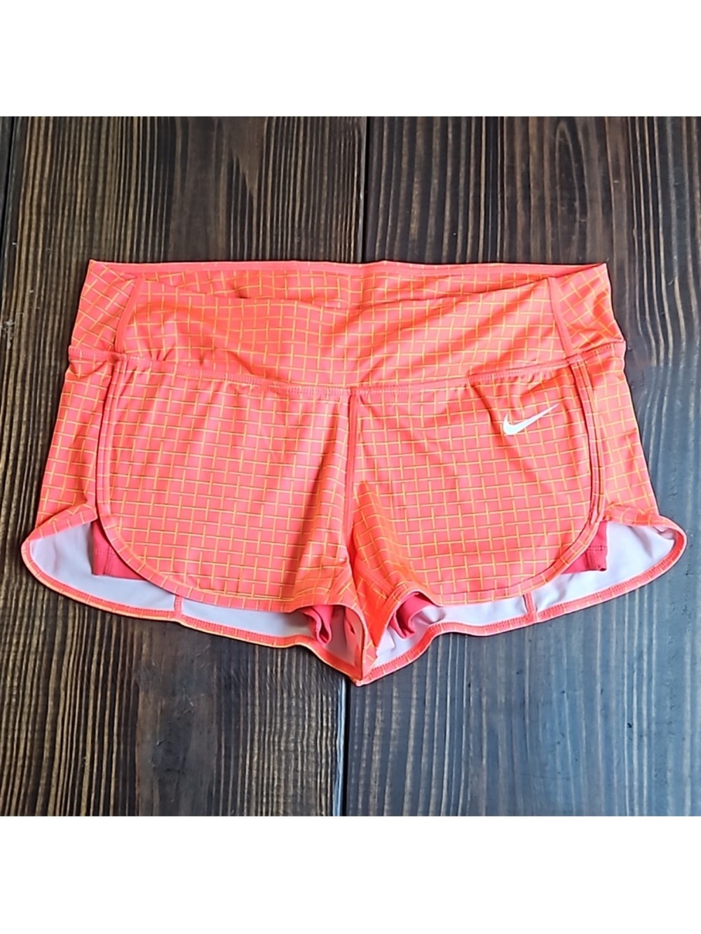 NIKE RUNNING SHORTS
